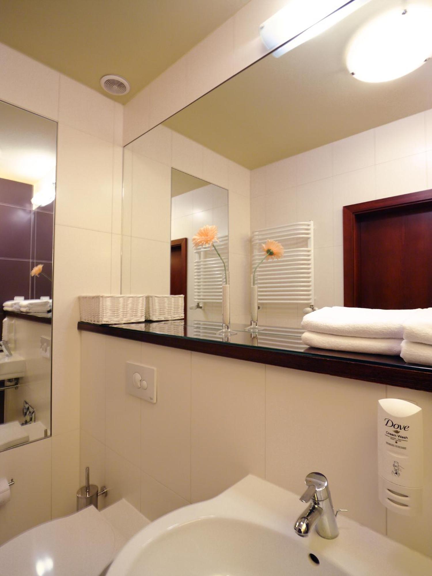 Apartamenty Zlota Nic Οπόλε Εξωτερικό φωτογραφία
