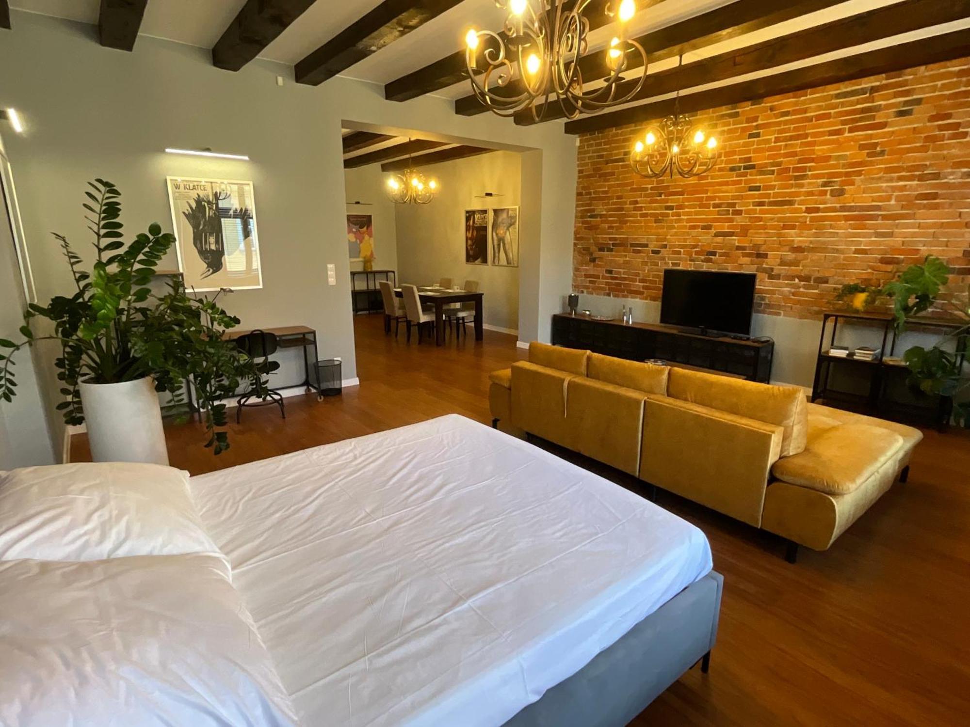 Apartamenty Zlota Nic Οπόλε Εξωτερικό φωτογραφία