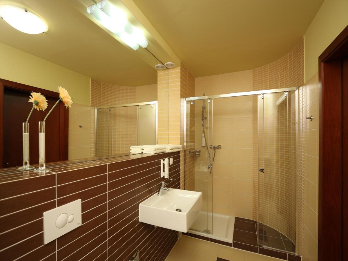 Apartamenty Zlota Nic Οπόλε Δωμάτιο φωτογραφία